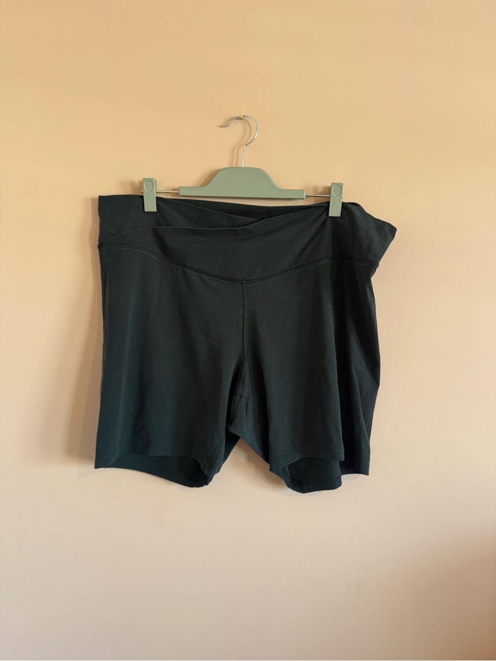 Old Navy Crossover Bike Shorts